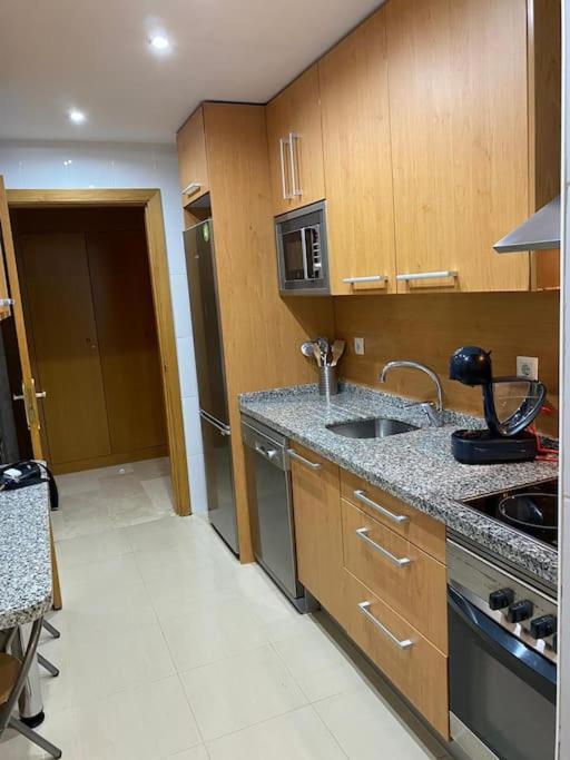 3 Bed With Pool And Parking Apartamento