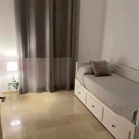 Central Estepona 3 Bed Apt With Pool And Parking Exterior photo