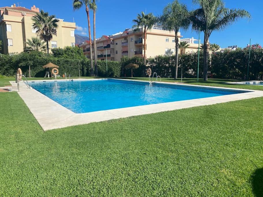 3 Bed With Pool And Parking Appartement Estepona