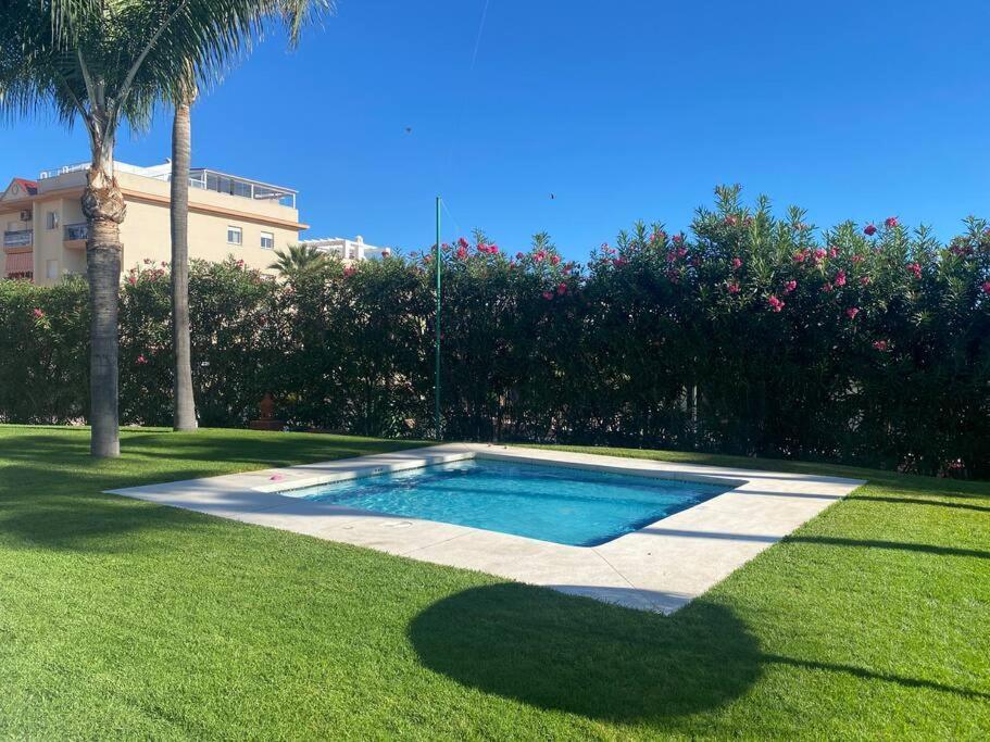 3 Bed With Pool And Parking Appartement